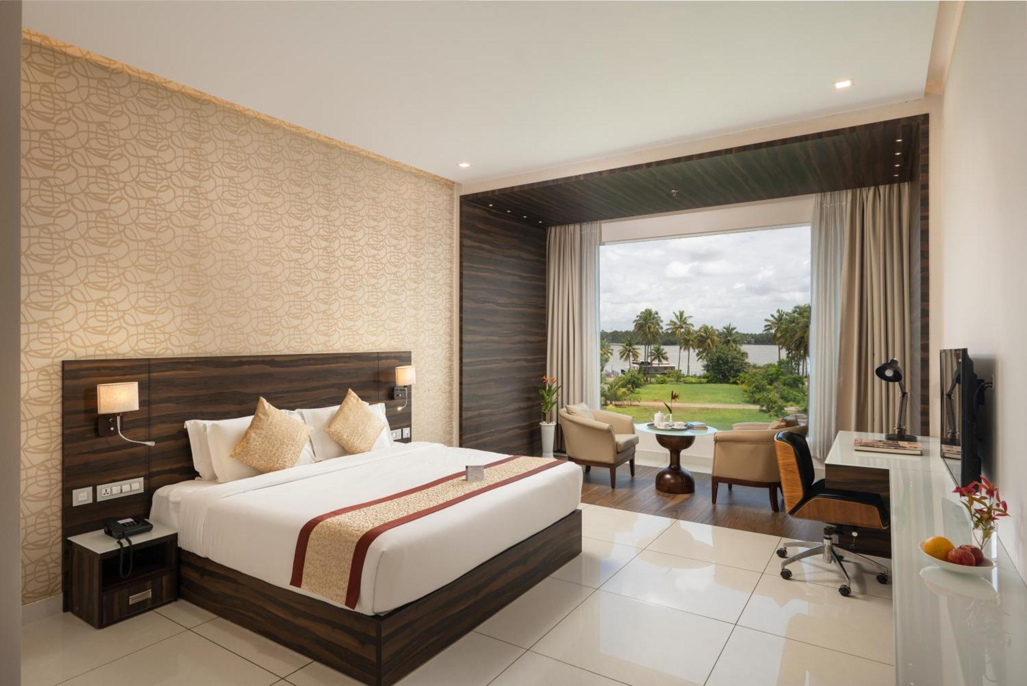 Blue Serene Resort Guruvāyūr Eksteriør bilde